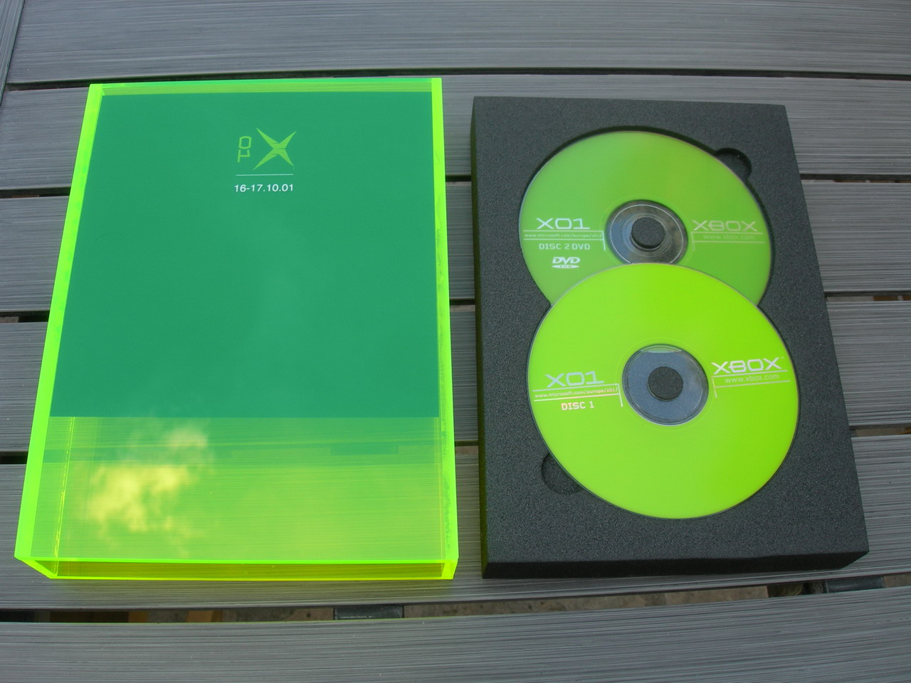 X01box2.JPG