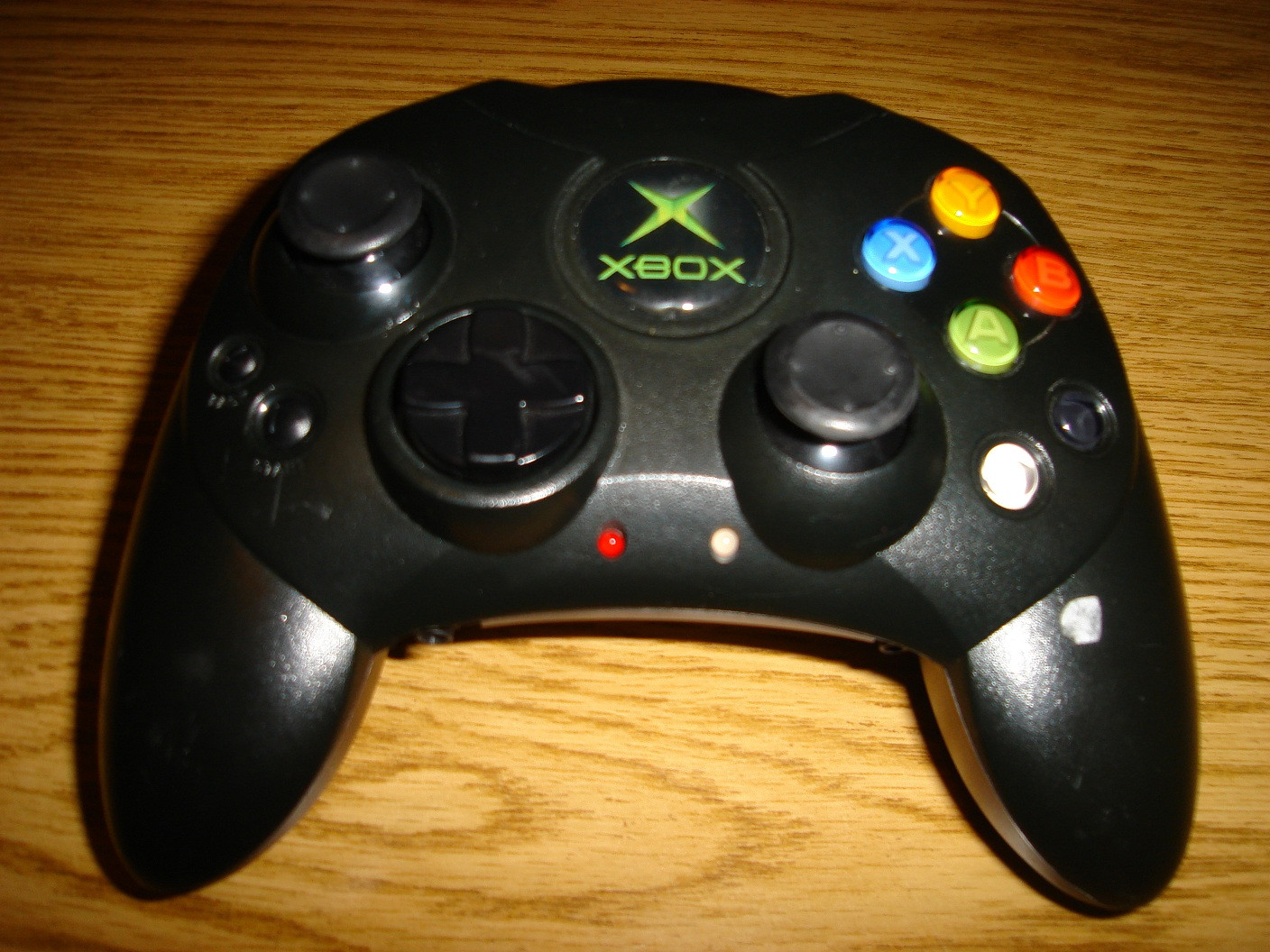 Xbox Controller S WiFi Nov 2012 AG Vance 1.jpg